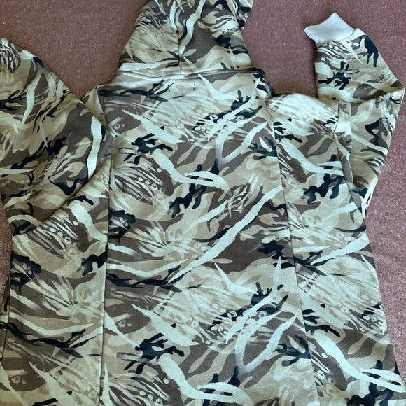 I AM GIA EMBROIDERED BROWN BLACK CREAM CAMOUFLAGE CROPPED SWEATSHIRT XS, Boho - Picture 5 of 9